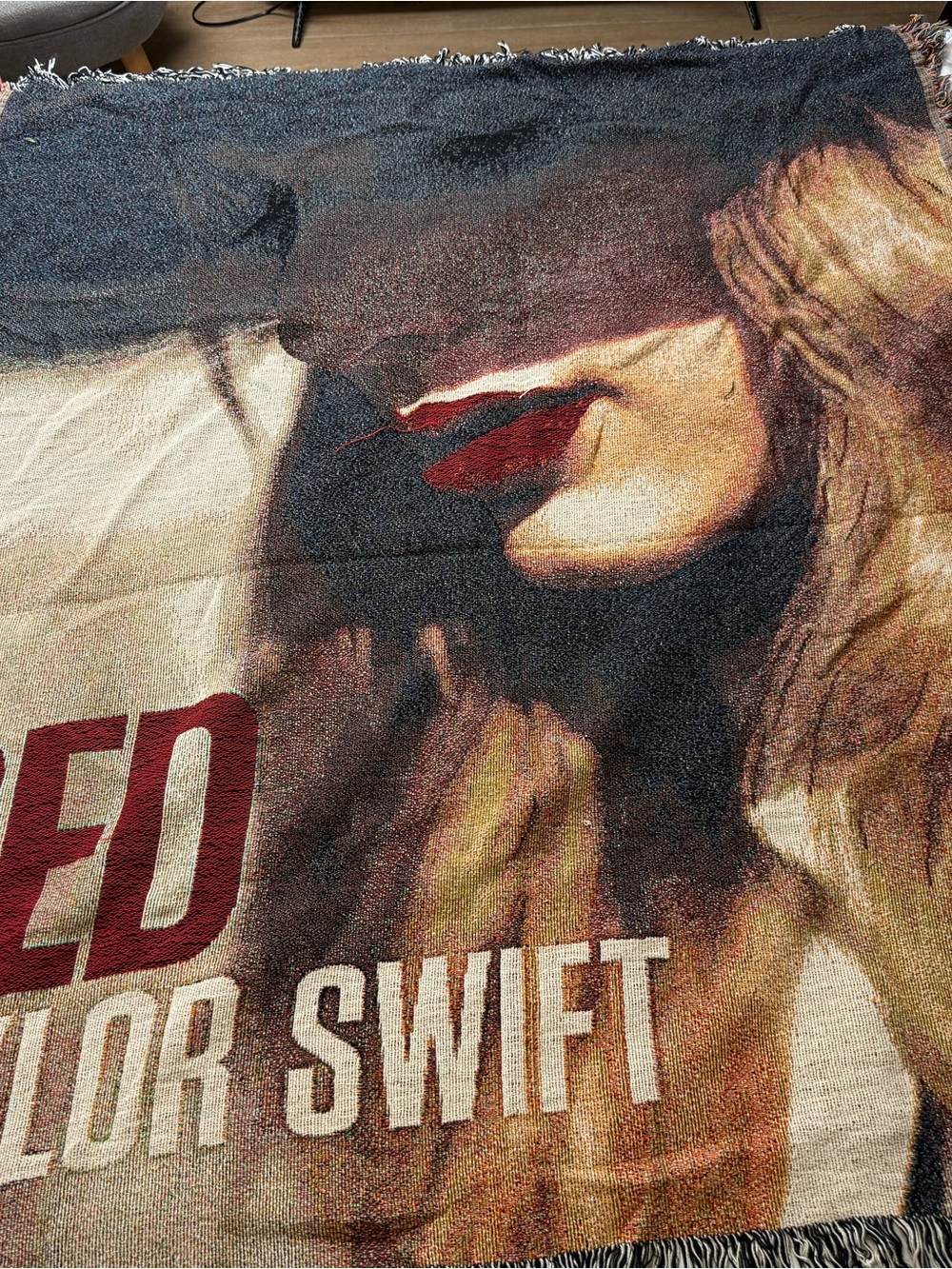 Taylor Swift Red Blanket